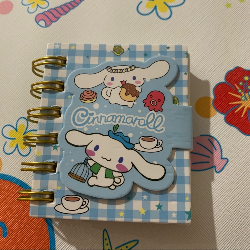 Cinnamoroll Mini Notebook with Magnet Closure